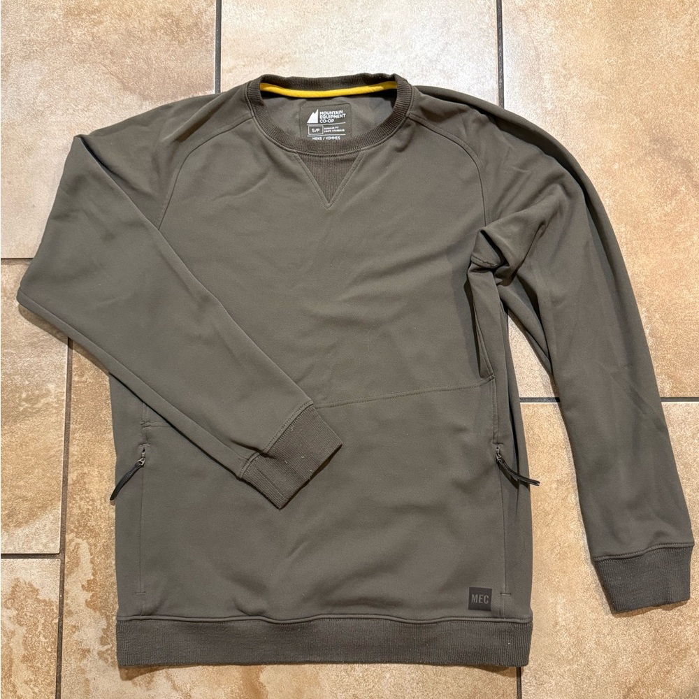 MEC Men's Olive Crewneck Sweater